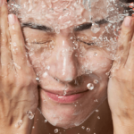 The Right Water Temp To Wash Your Face